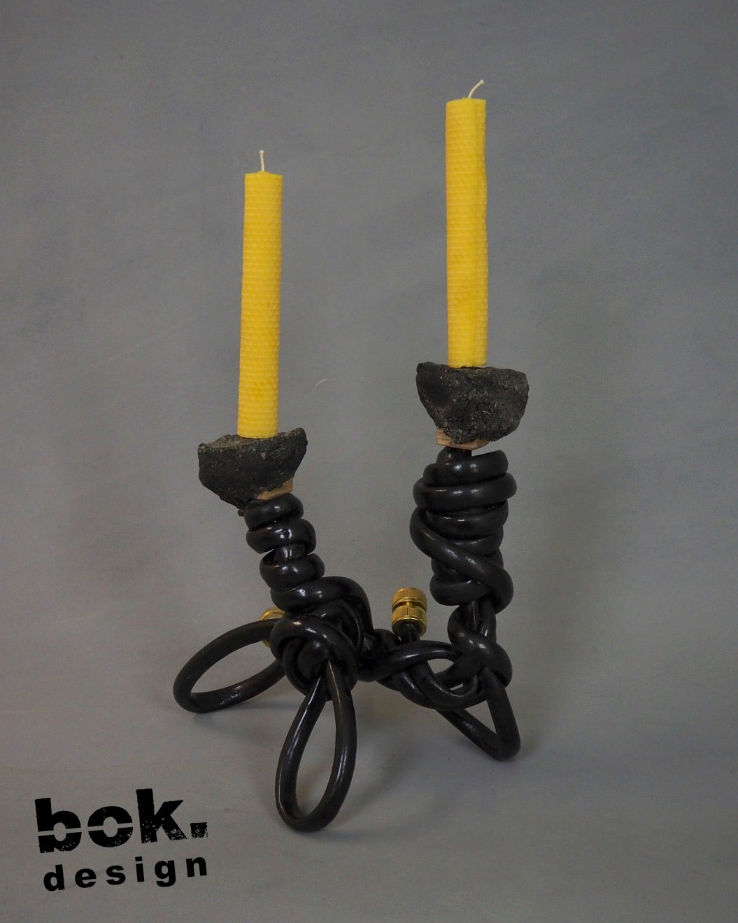 24.035 Candle Holder